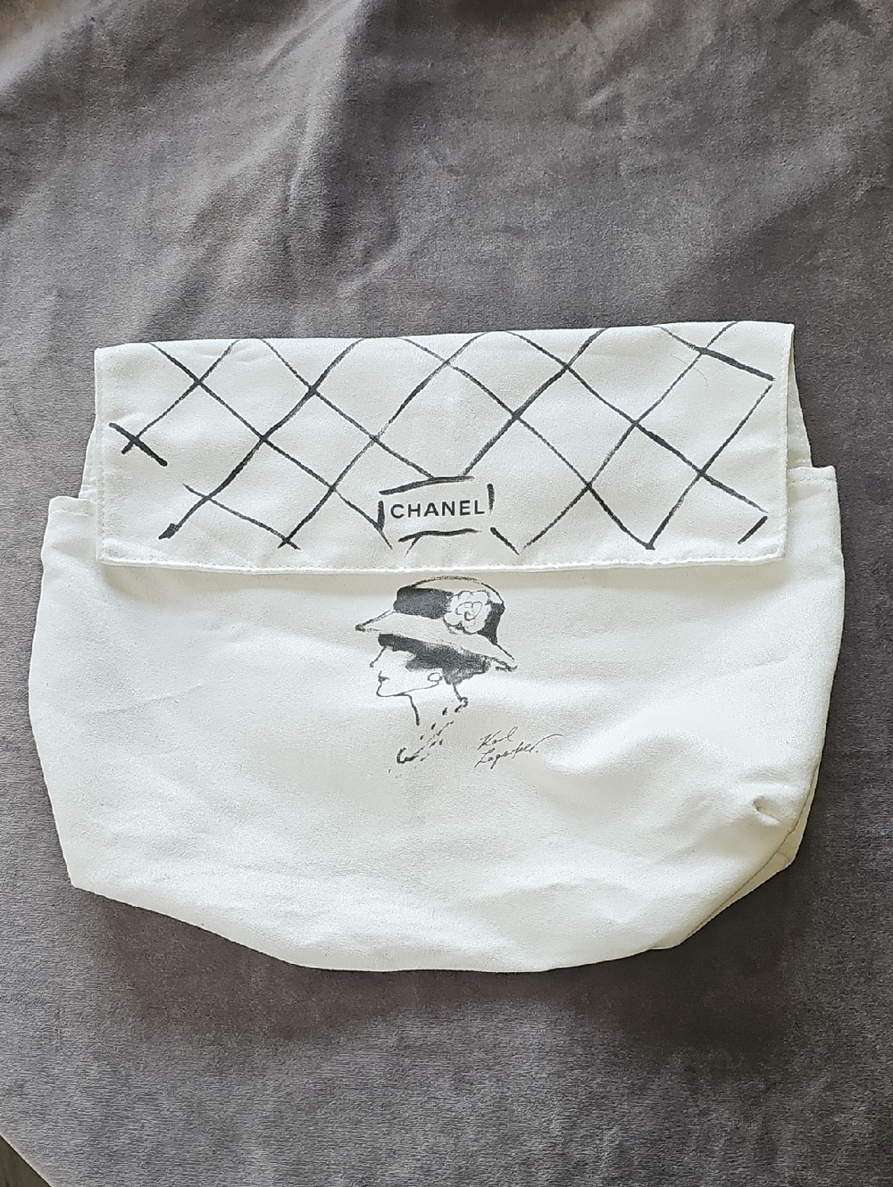 CHANEL White and Black Canvas Fold-Over Pouch with Sketch Motif